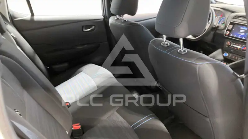 2023 Nissan LEAF