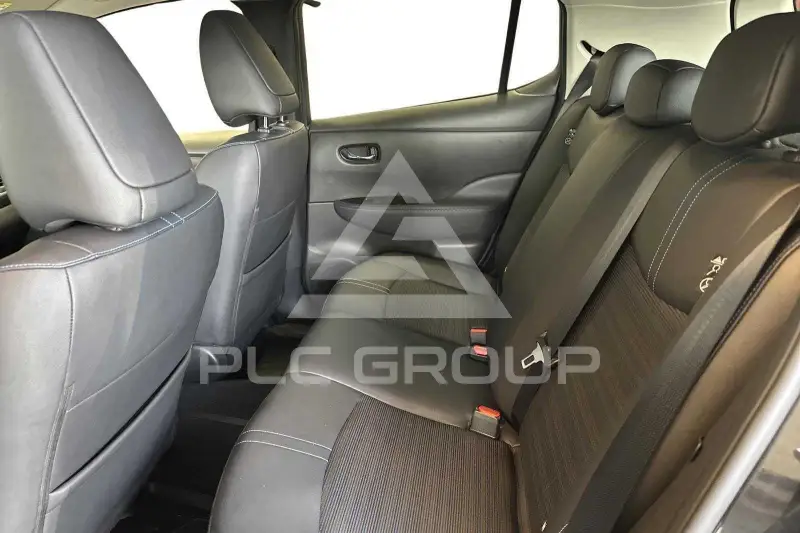 2023 Nissan LEAF