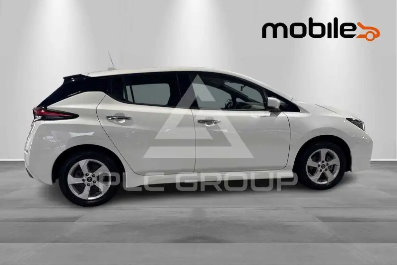 2023 Nissan LEAF