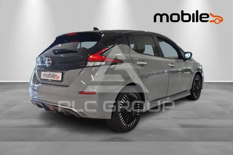 2023 Nissan LEAF