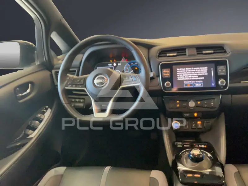 2023 Nissan LEAF