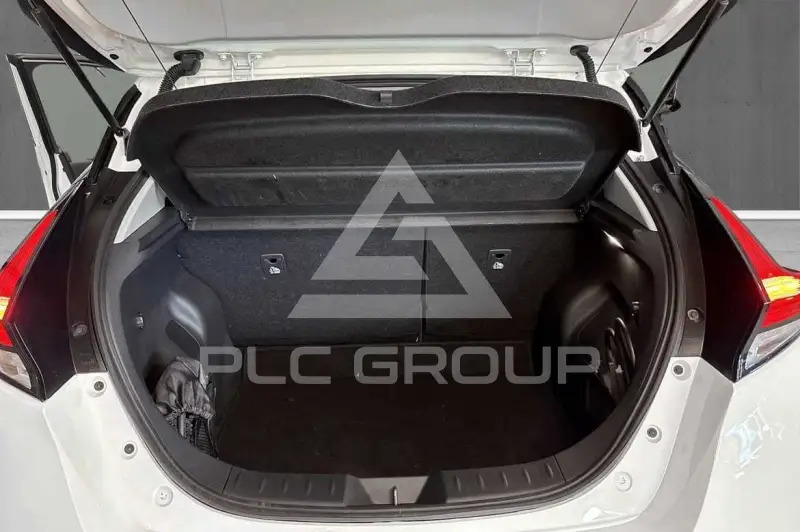 2023 Nissan LEAF