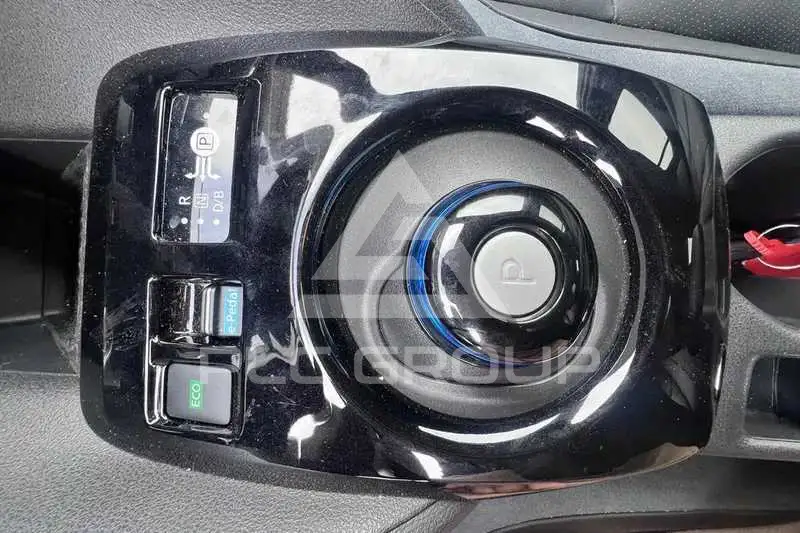 2023 Nissan LEAF