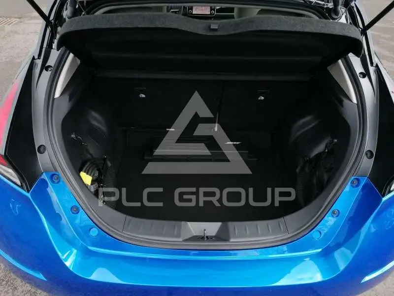 2023 Nissan LEAF