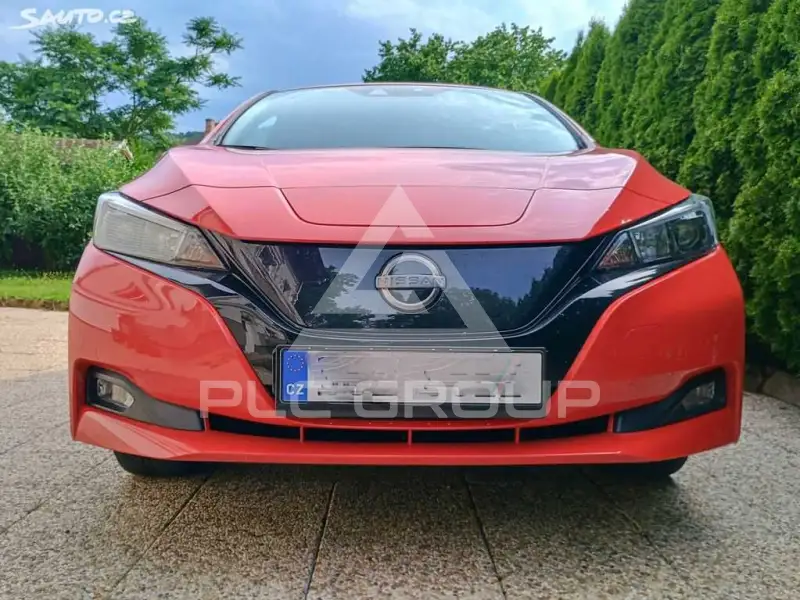 2023 Nissan LEAF