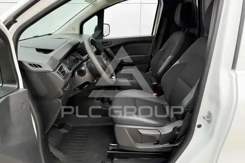2023 Nissan TOWNSTAR