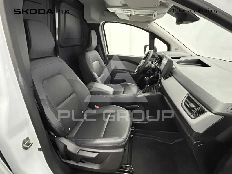 2023 Nissan TOWNSTAR