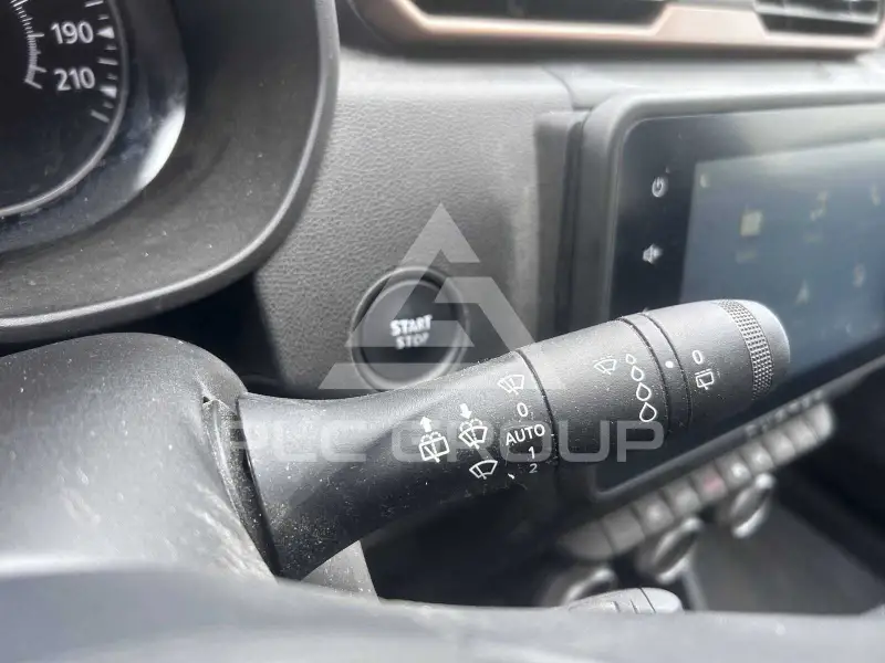 2023 Dacia Duster