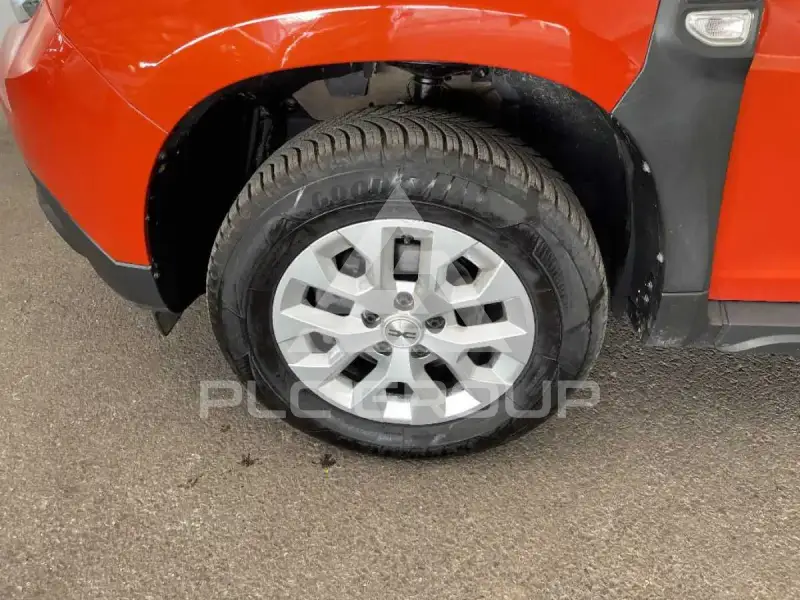 2023 Dacia Duster