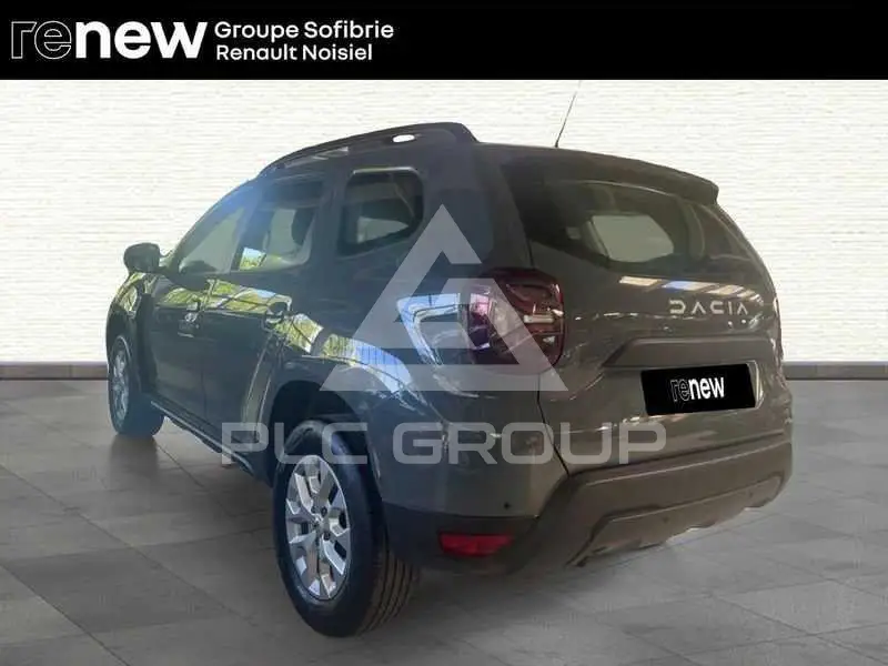 2023 Dacia Duster