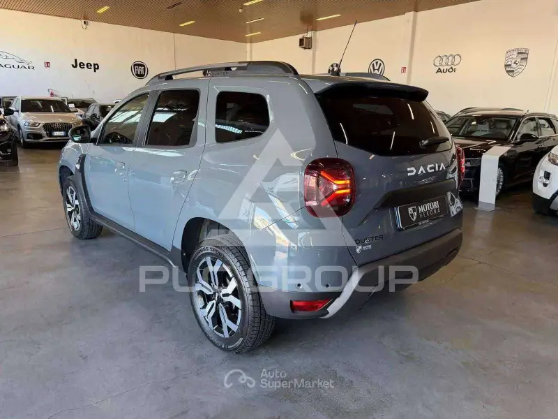 2023 Dacia Duster