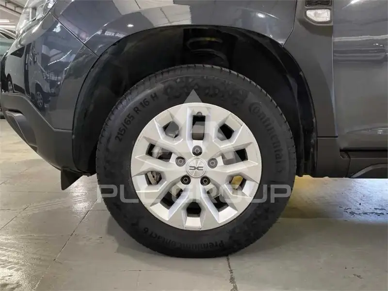 2023 Dacia Duster