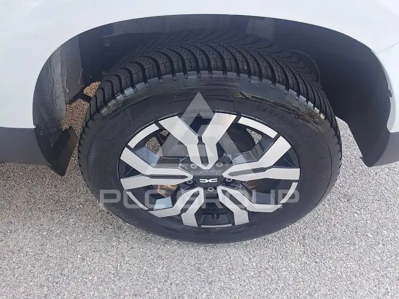 2023 Dacia Duster