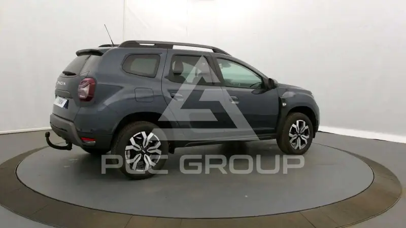2023 Dacia Duster