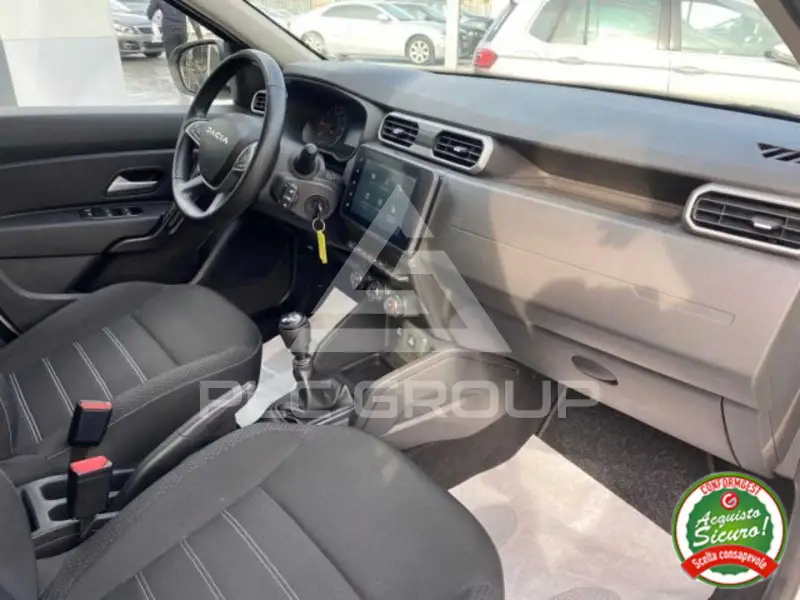 2023 Dacia Duster