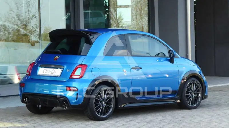 2023 Abarth 695