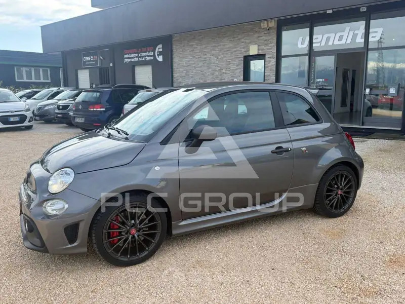 2023 Abarth 695