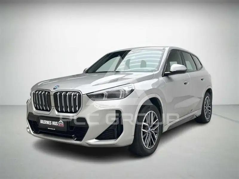 2023 BMW iX