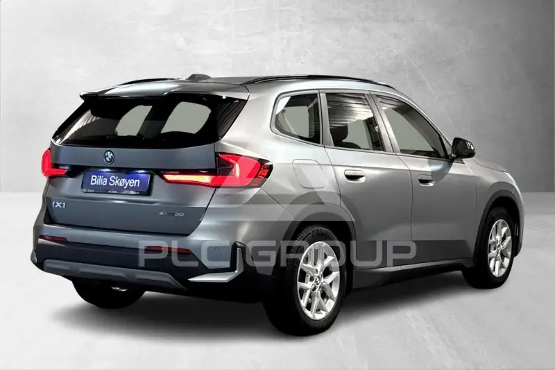 2023 BMW iX