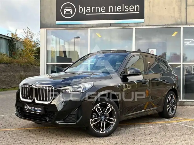 2023 BMW iX