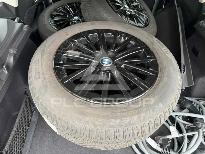 2023 BMW iX