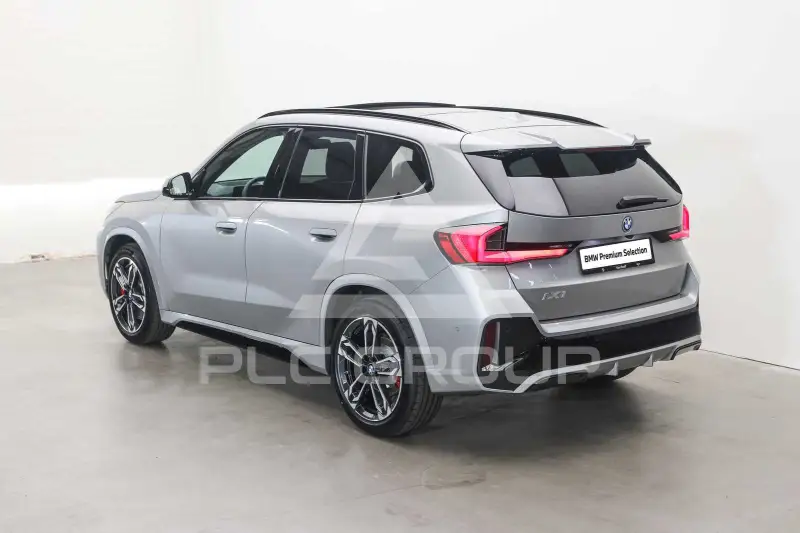 2023 BMW iX