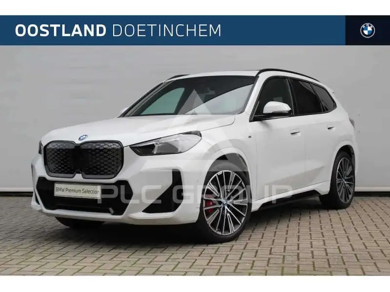 2023 BMW iX