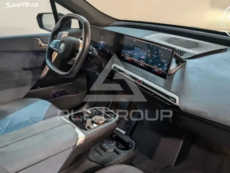 2023 BMW iX