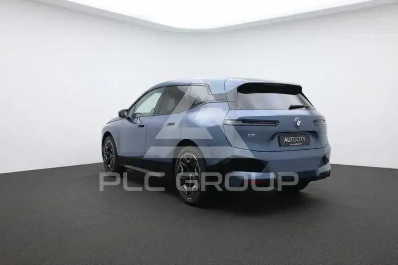 2023 BMW iX