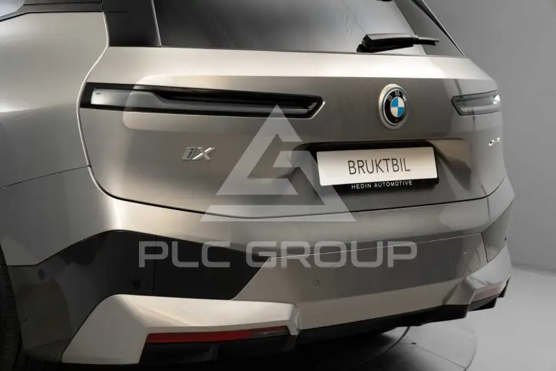 2023 BMW iX
