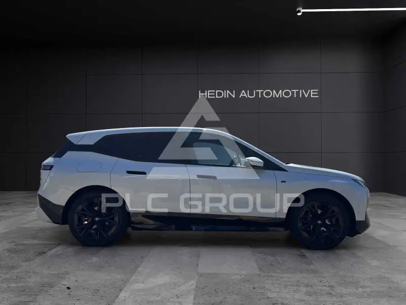 2023 BMW iX