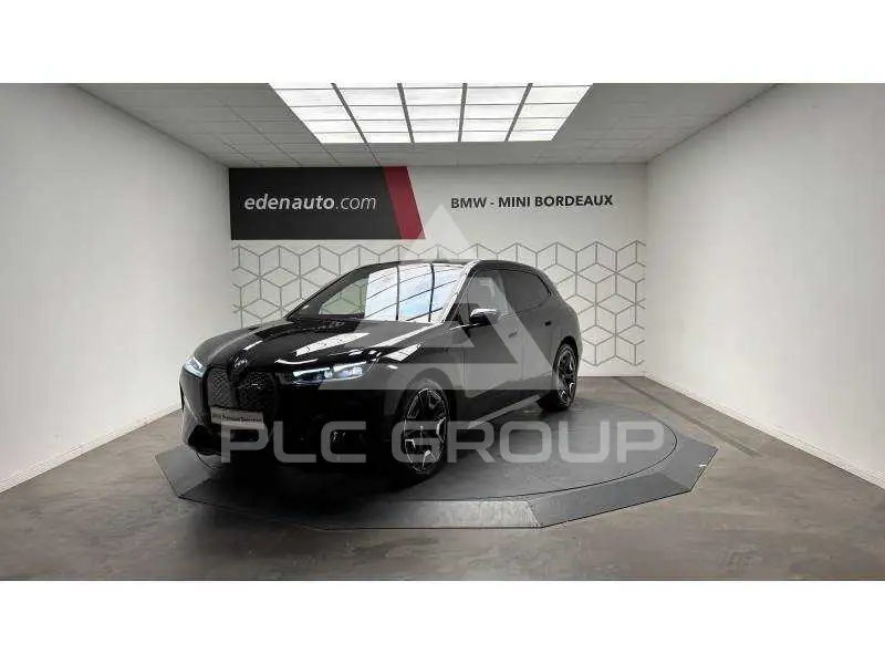 2023 BMW iX