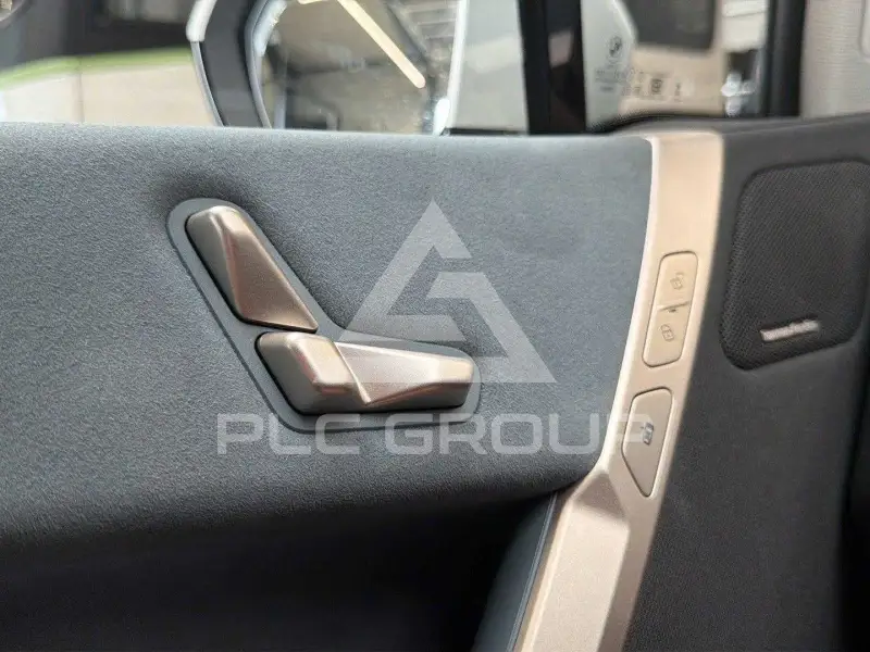 2023 BMW iX