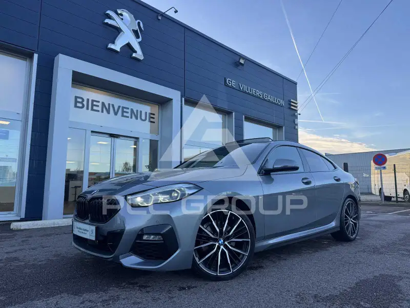 2023 BMW 218