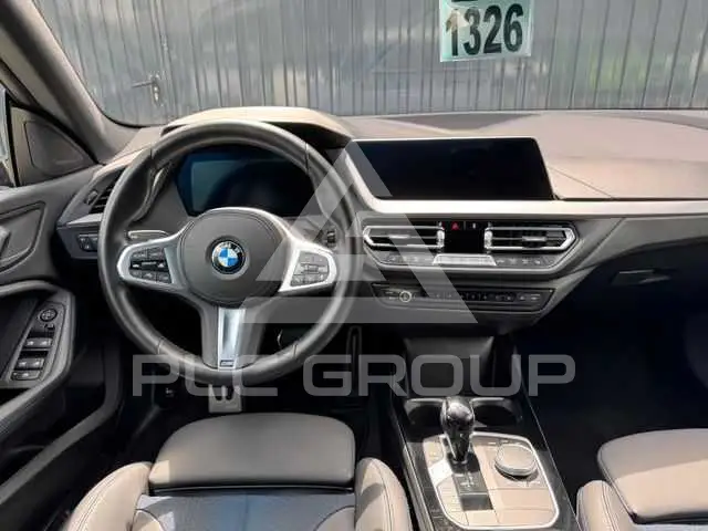 2023 BMW 218