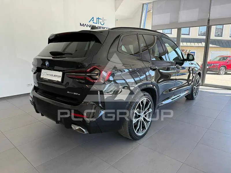 2023 BMW 218