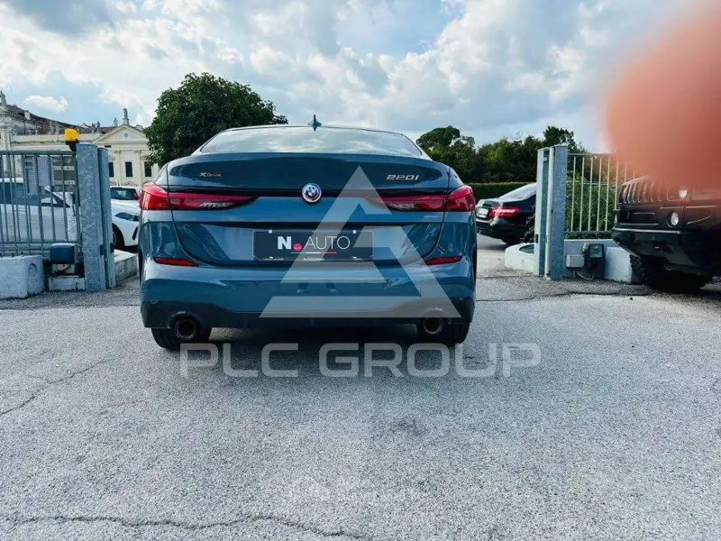 2023 BMW 218