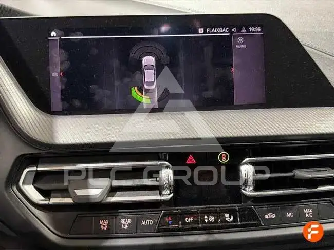 2023 BMW 218