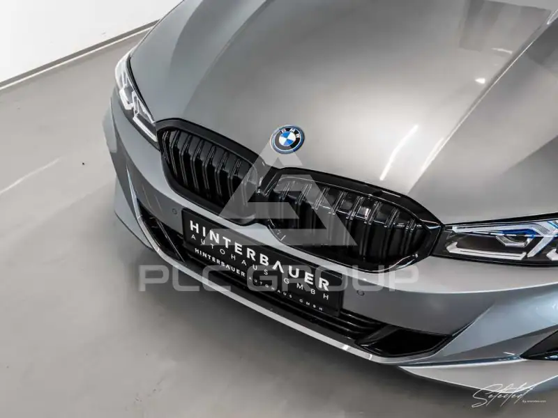 2023 BMW 218