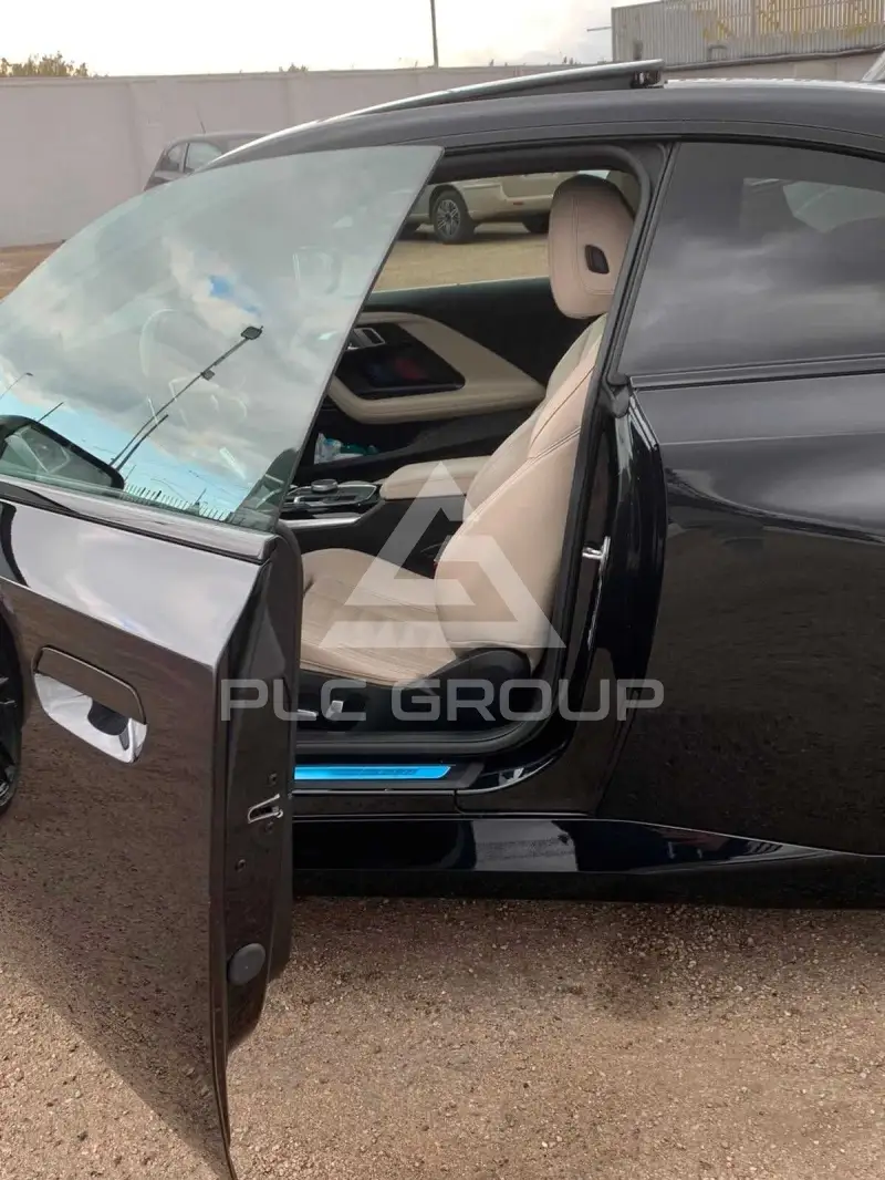 2023 BMW 218