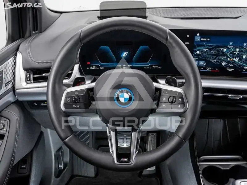 2023 BMW 218