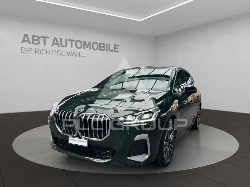 2023 BMW 218