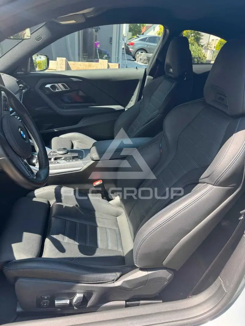 2023 BMW 218
