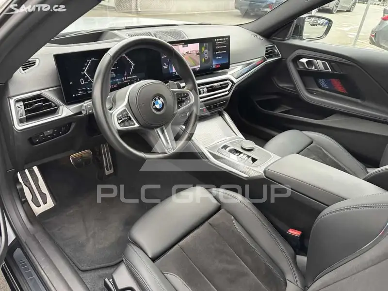 2023 BMW 218