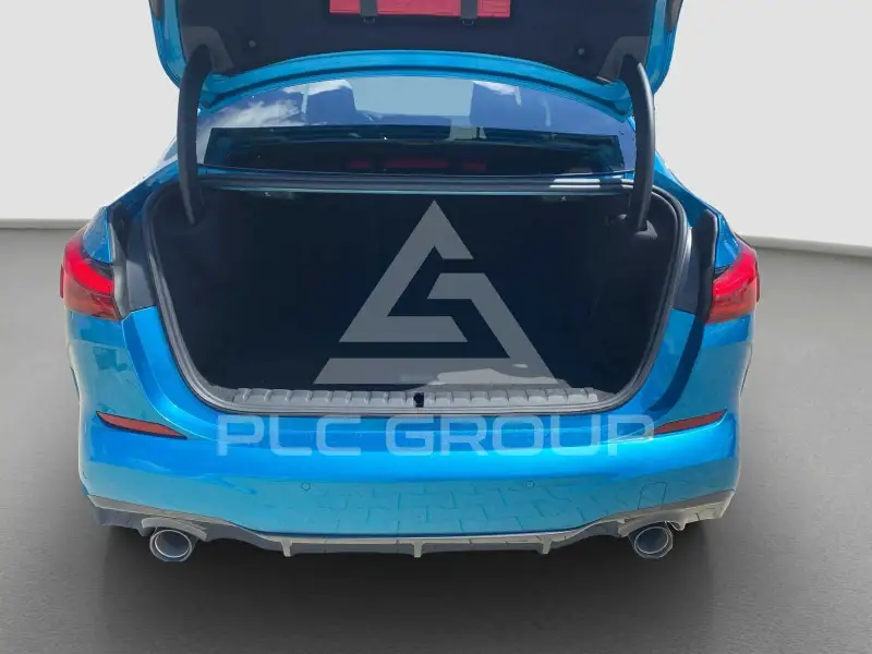 2023 BMW 218