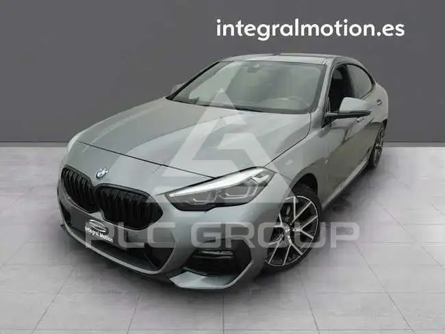 2023 BMW 218
