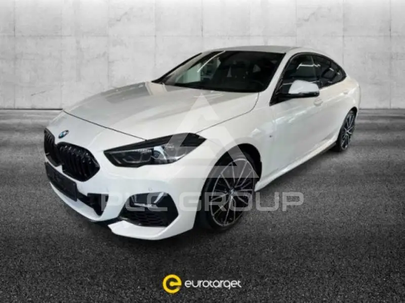 2023 BMW 218