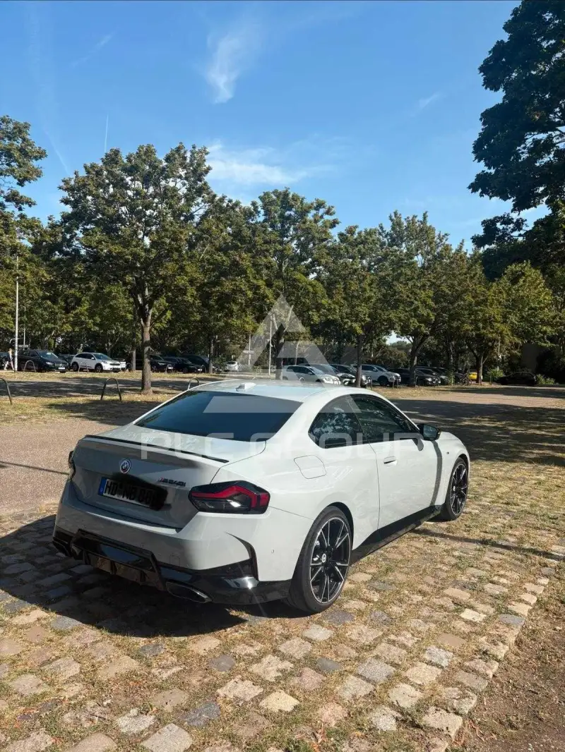 2023 BMW 218