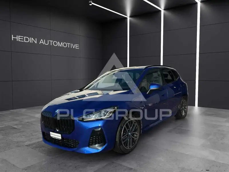2023 BMW 218