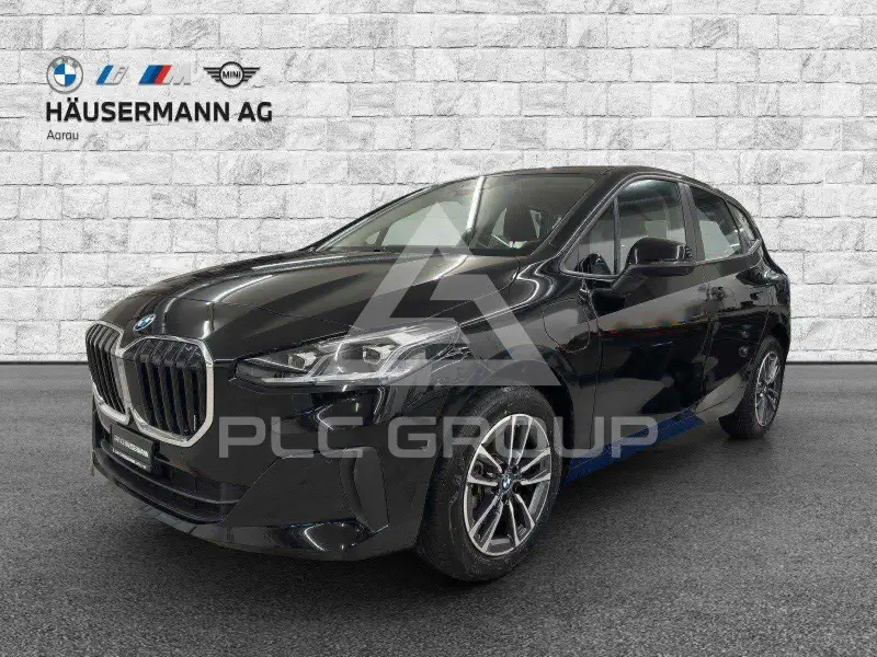 2023 BMW 218